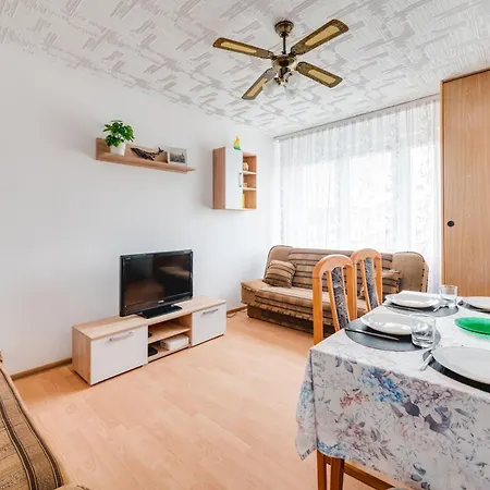 Chylonska 69-85 By Homeprime דירה *